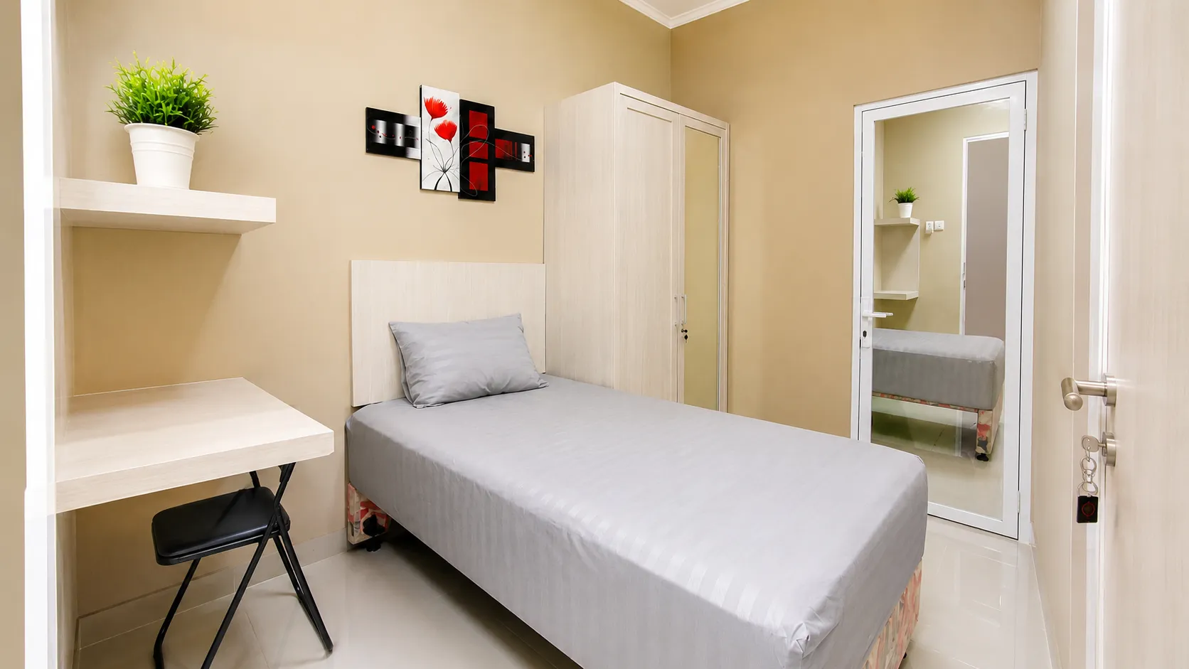 Home 88 Kost Pluit