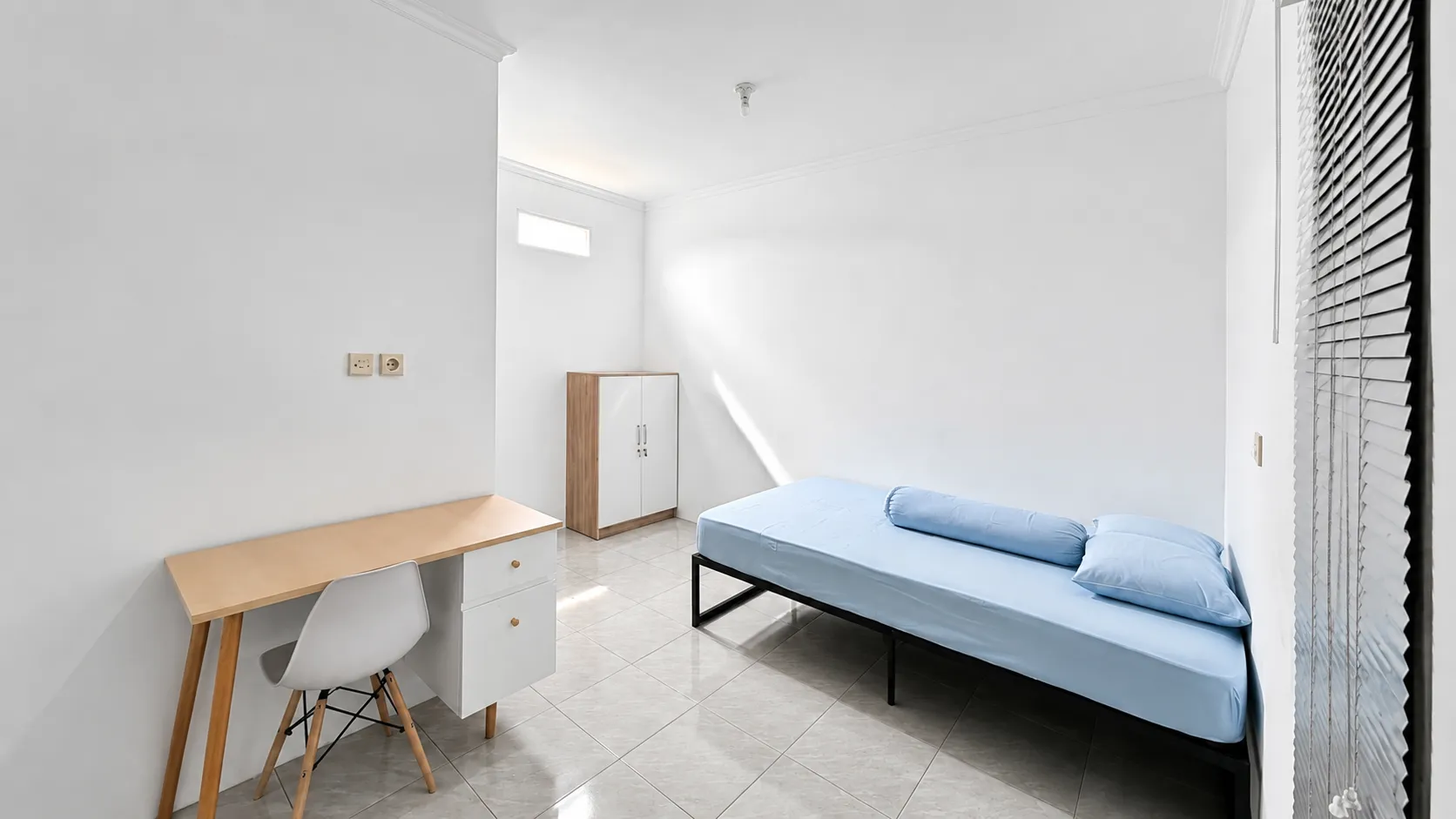 Kibar Kost Cipinang Besar