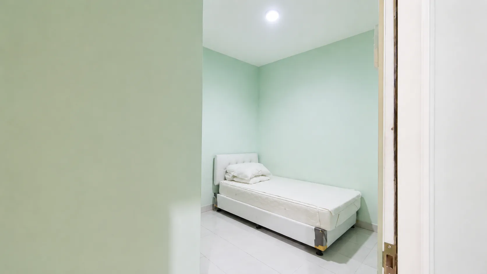 Yanhan Kost Sunter