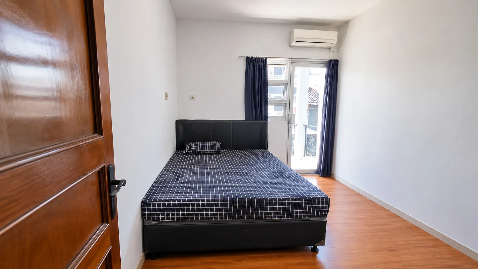 Kost Tawakal Premier Home Tomang