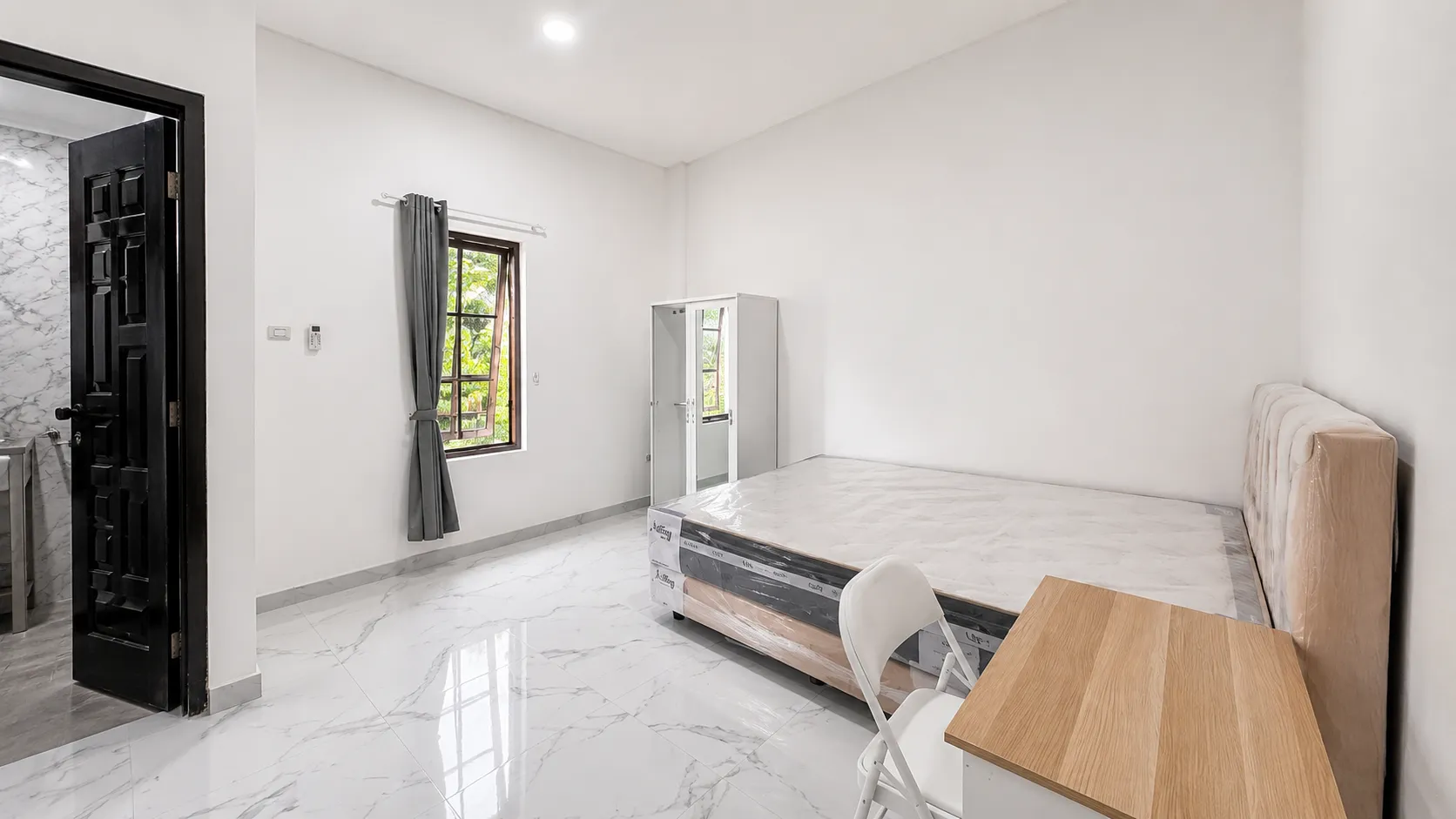 FamilyHouse Kost Kalideres