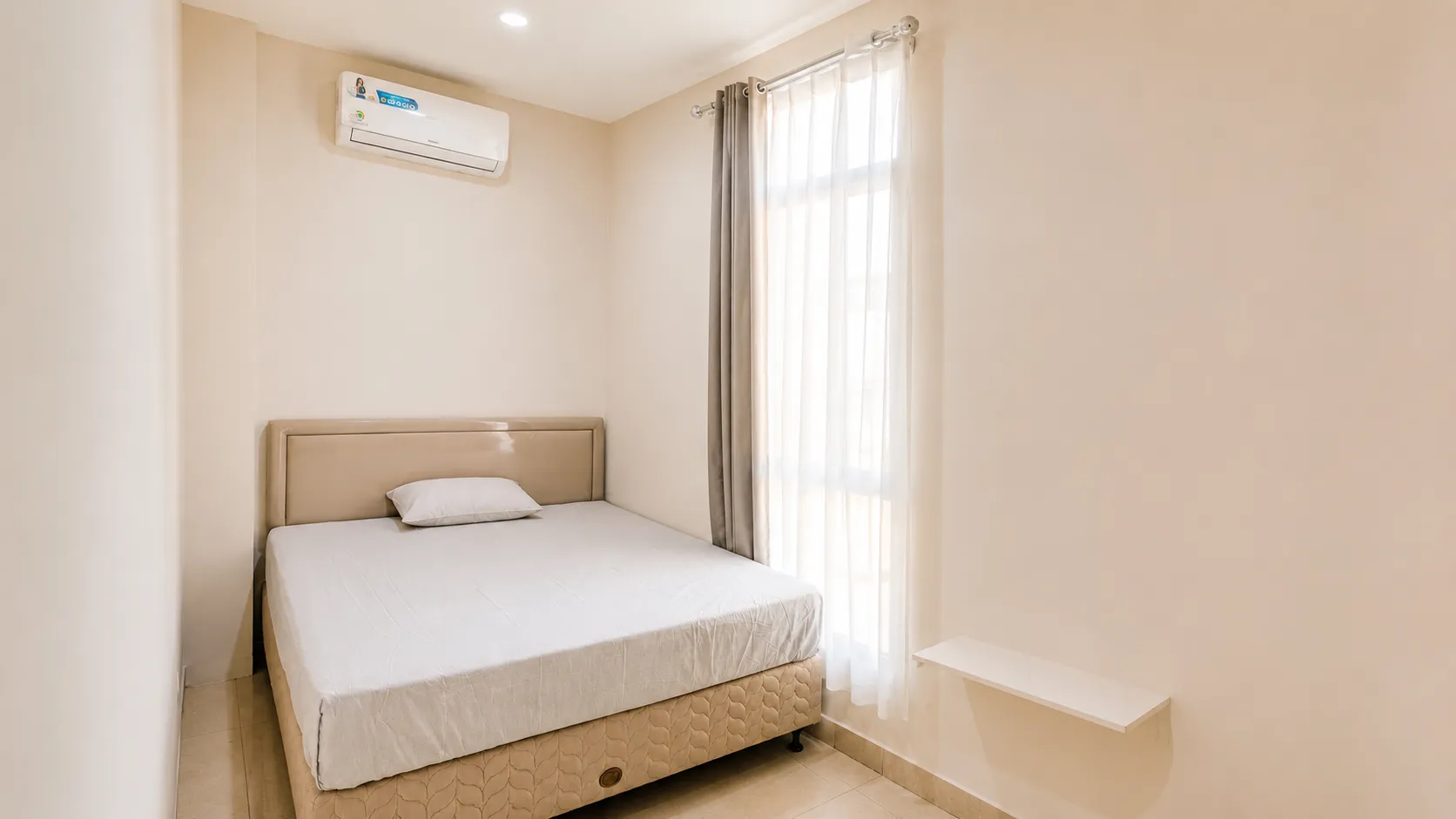 Cleo Damai Kost MRT blok A