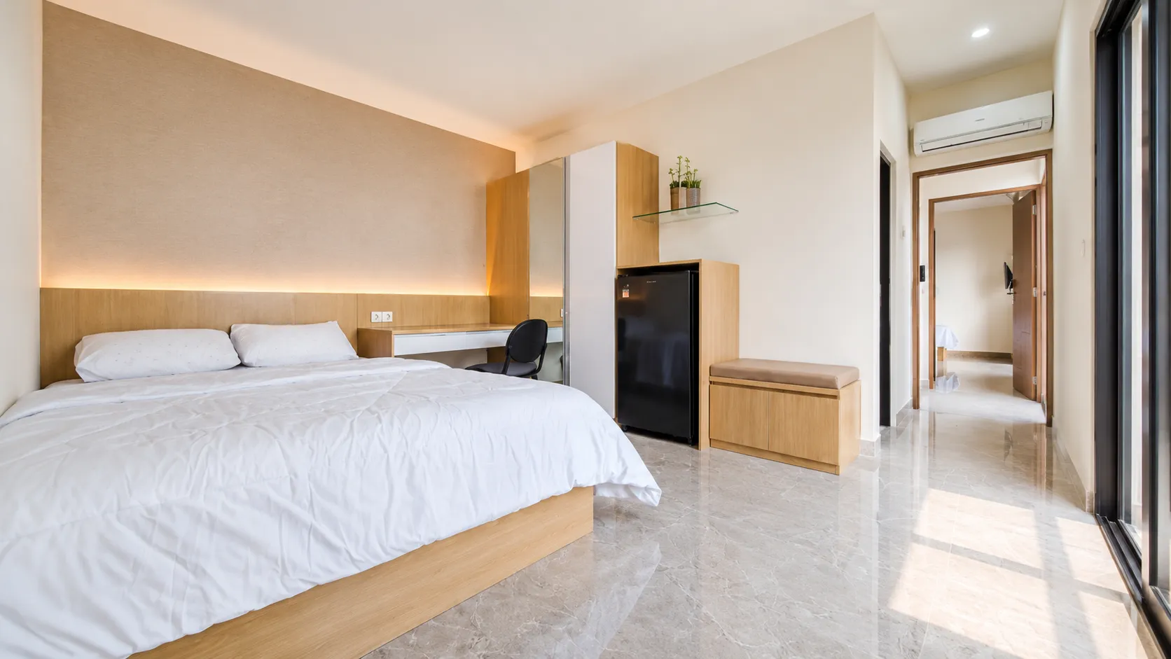 Kost Piccadilly Circus Tomang