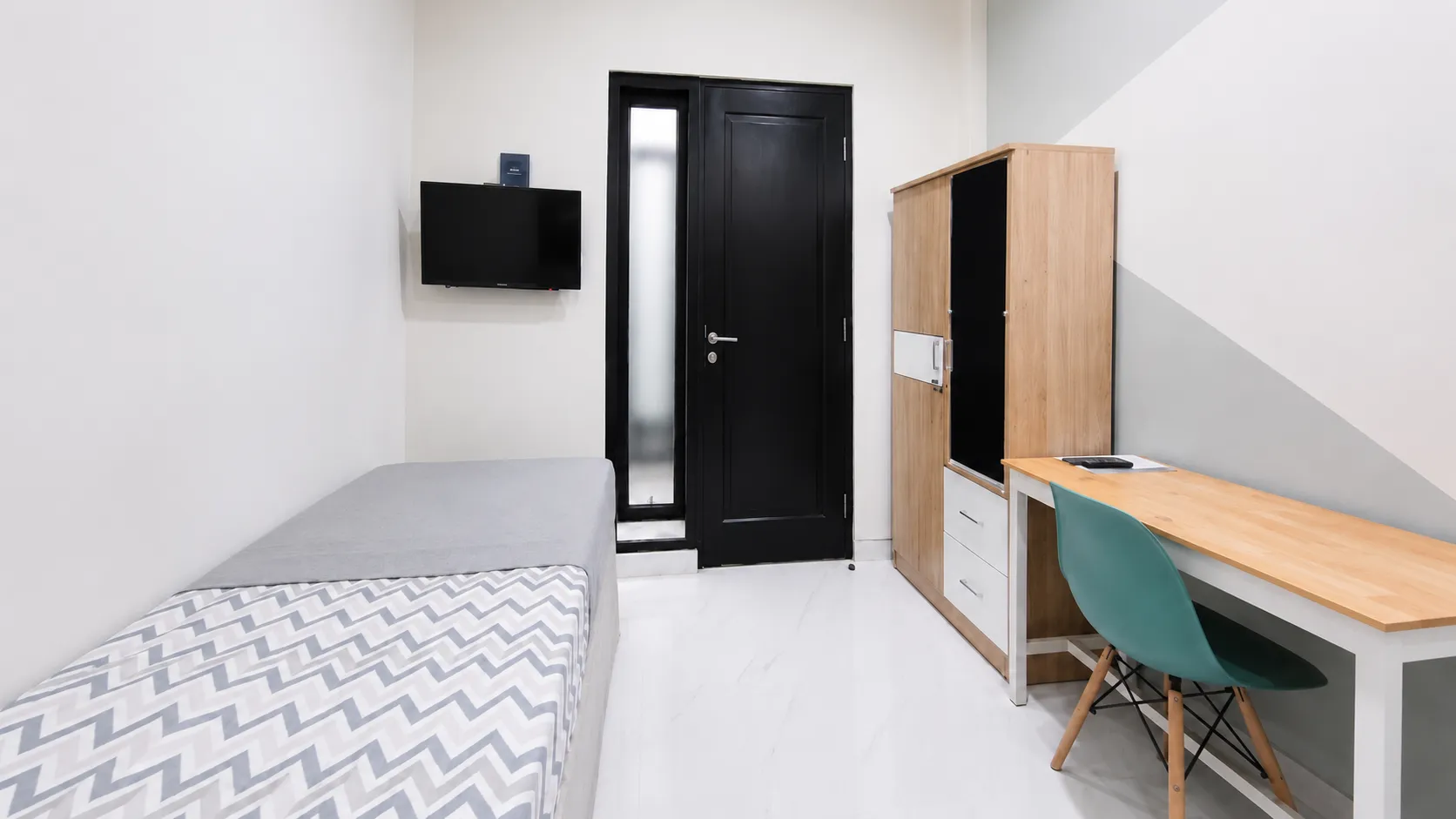 Kost TEBET HOMEY HOMPY BARAT