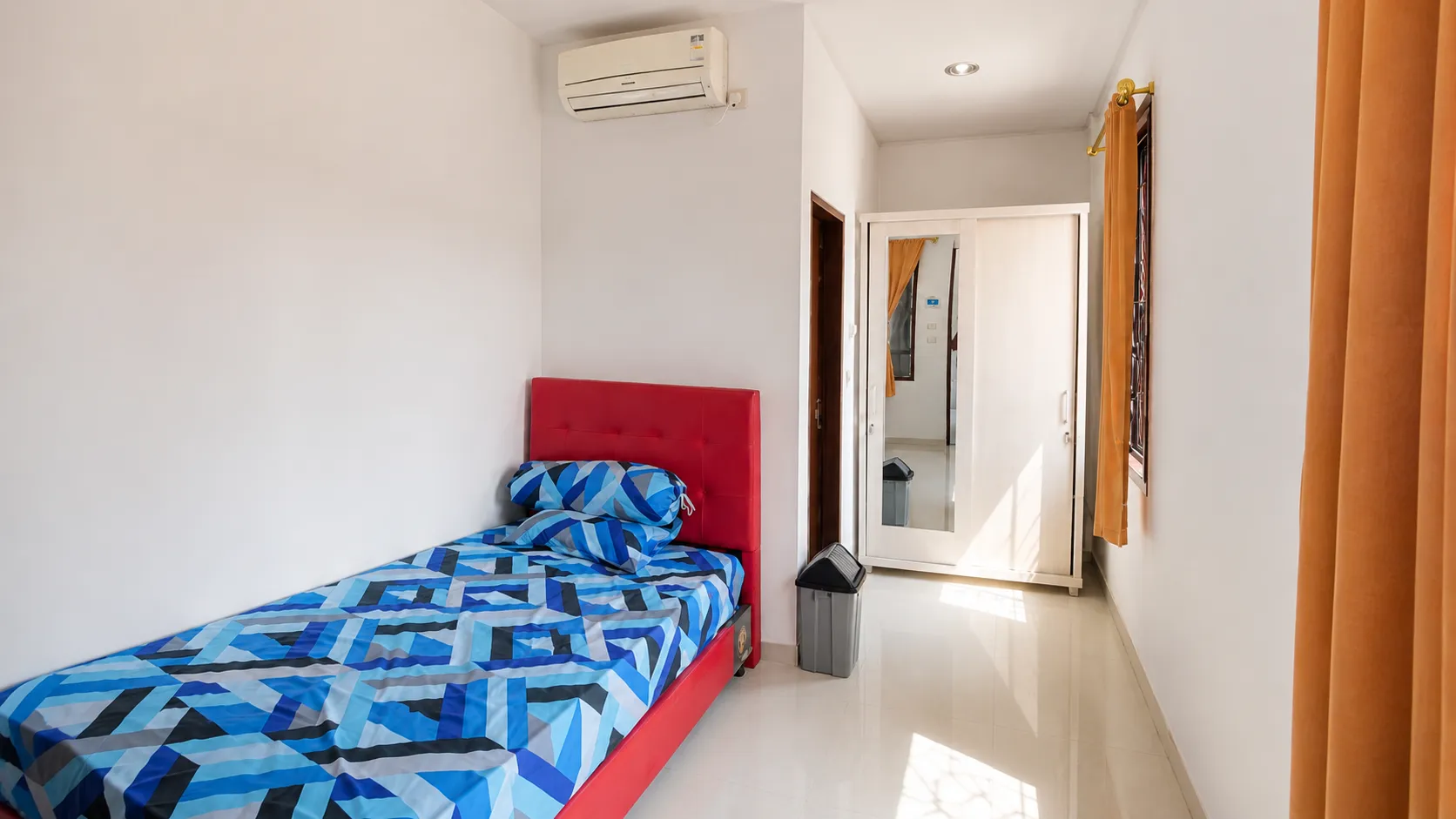 AJS 1 Kost Cempaka Putih