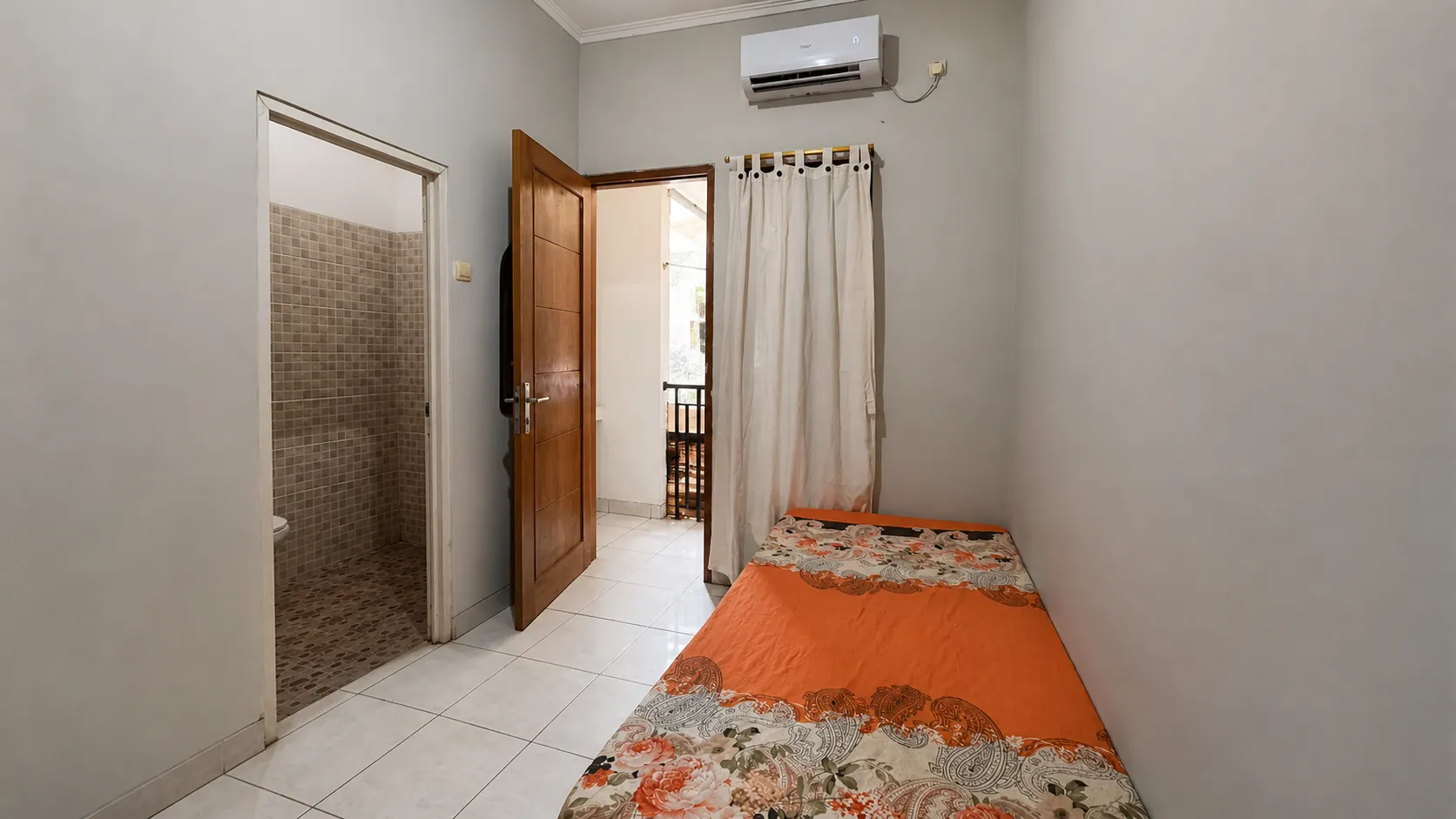 KOS PUTRI Bintaro Permai